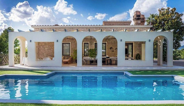 Villa with pool in the green heart of Umbria