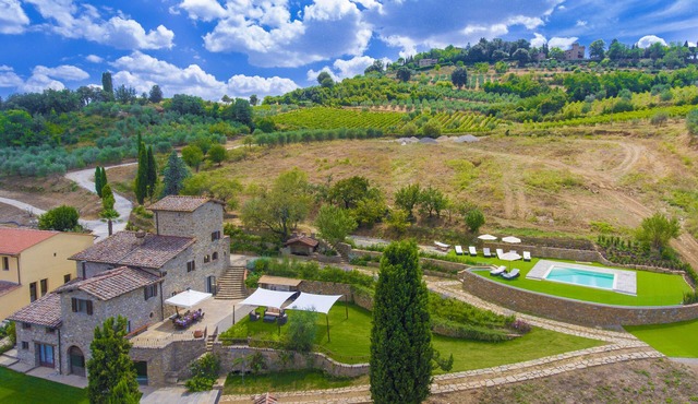 Ville Il Paradiso with Private Pools, Garden, Terraces, Ideal for Weddings