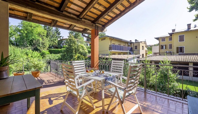 Wonderful private villa for 5 people with WIFI, A/C and patio