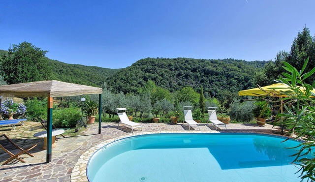 Wonderful private villa for 6 people with A/C, private pool, WIFI, TV, patio and panoramic view