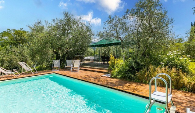 Wonderful private villa for 6 people with private pool, WIFI, TV and panoramic view