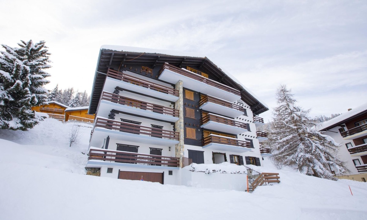 La Tzoumaz Hotel | App Les Rocailles 9 Family Retreat With Sauna