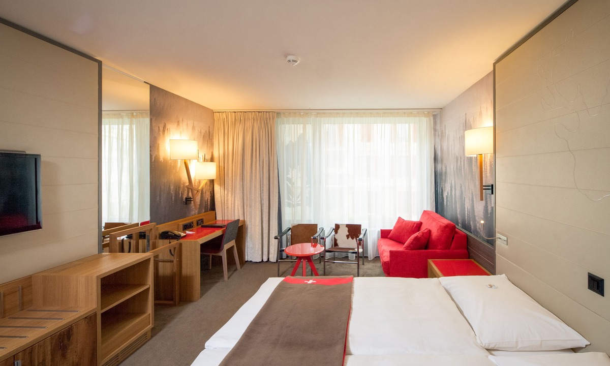 Lausanne Hotel | Agora Swiss Night by Fassbind