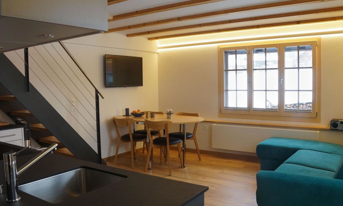 Lenk Apartment | Beautiful apartment for 4 guests with WIFI, TV and balcony