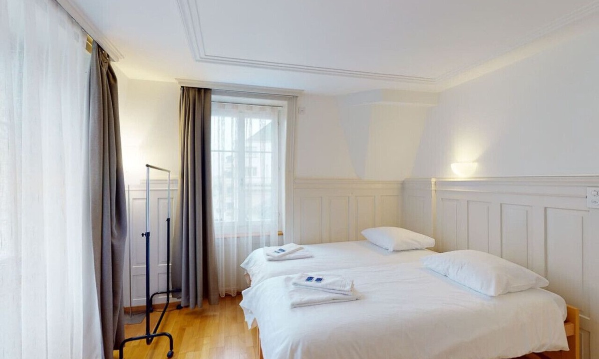 Muhlebach Apartment | Penthouse flat in the city center/near lake (SF18)