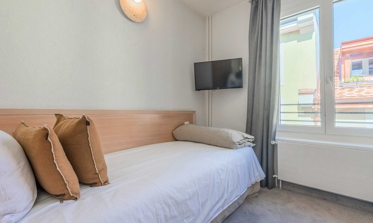 Paquis Navigation Apartment | Charming apartment - 1BR-4P- Geneva
