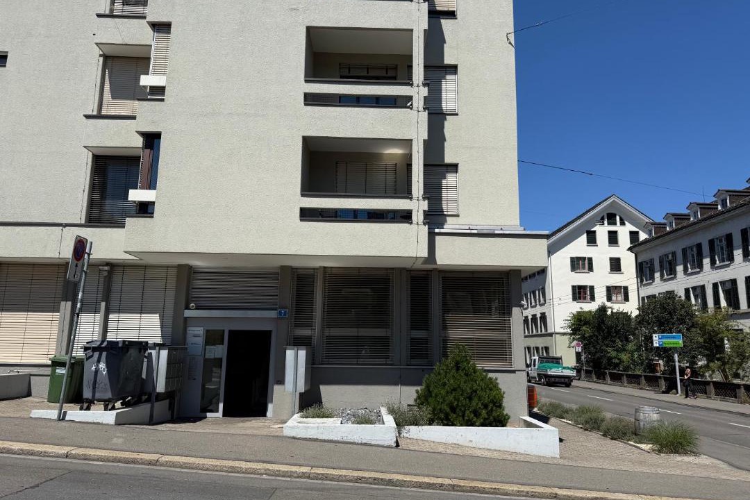 Hochschulen Apartment | Fantastic studio in the city centre - Art 8