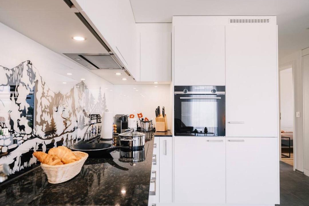 Einigen Apartment | Apartment Jungfrau near lake and mountain