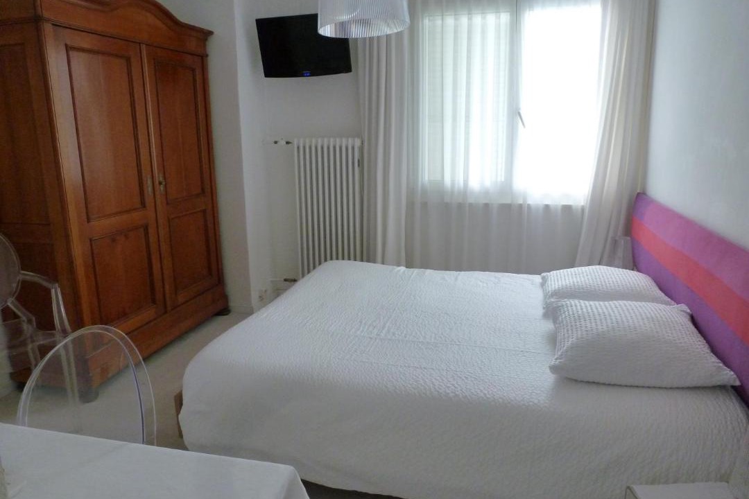 Massagno Hotel | Hotel Villa Selva