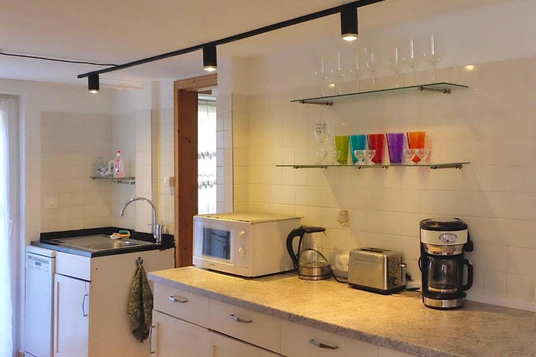 Altstaetten Apartment | Ferienwohnung im Grünen