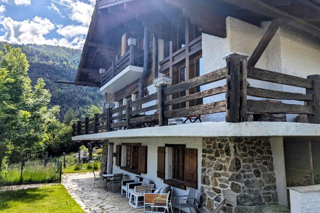 Ovronnaz Villa | Grosses Chalet für Gruppen und Familien