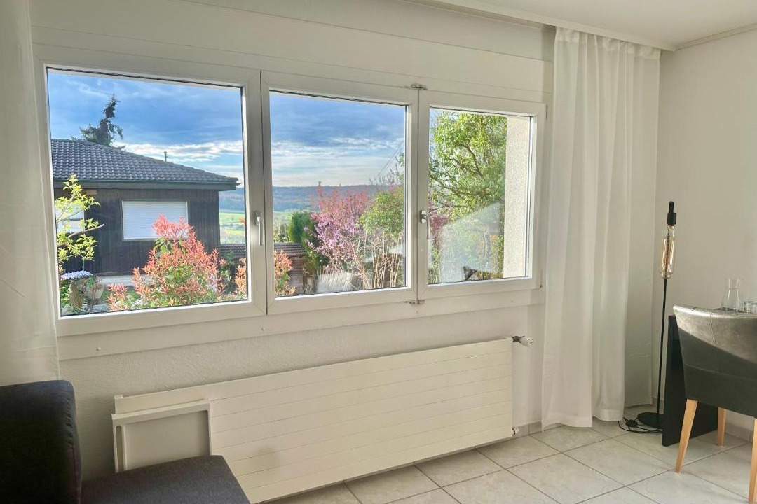 Rodersdorf Apartment | Moderne 65m2 Wohnung mit Garten am Waldrand nähe Basel
