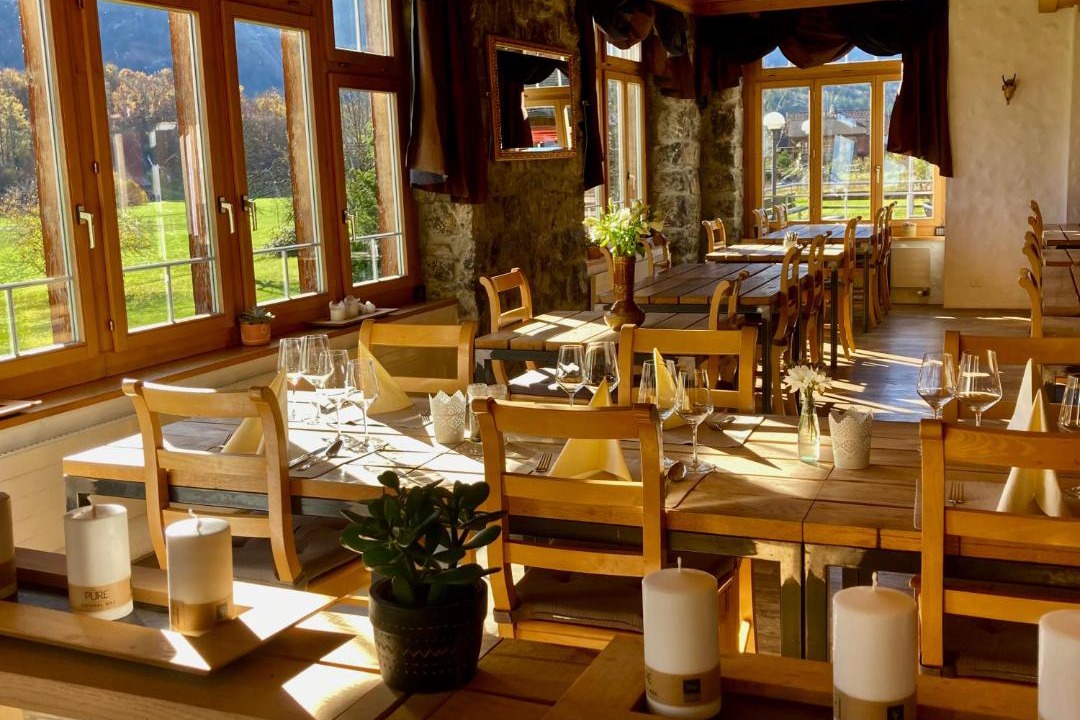 Hofstetten bei Brienz Bed & Breakfast | Hotel Alpenrose beim Ballenberg
