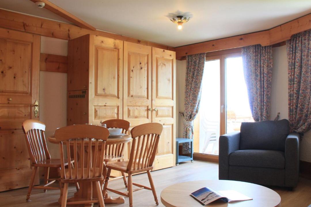 Villars-sur-Ollon Apartment | Apartment Le Bristol A46 by Interhome