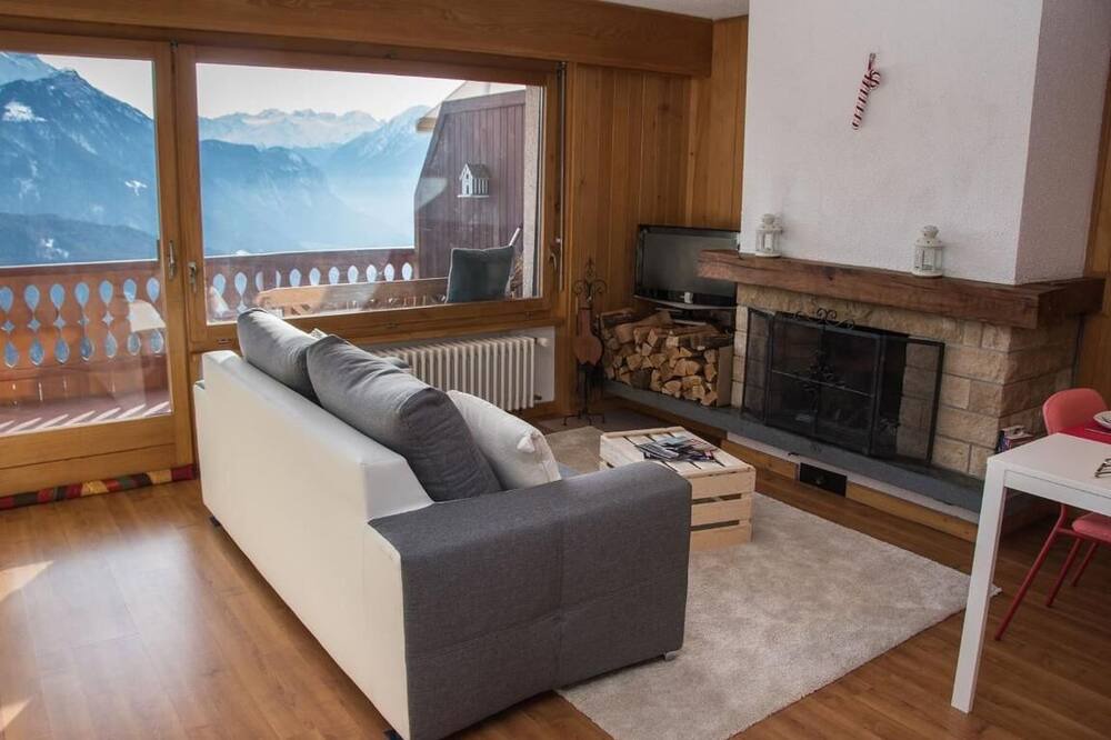 Photo of Livingroom in Chesieres
