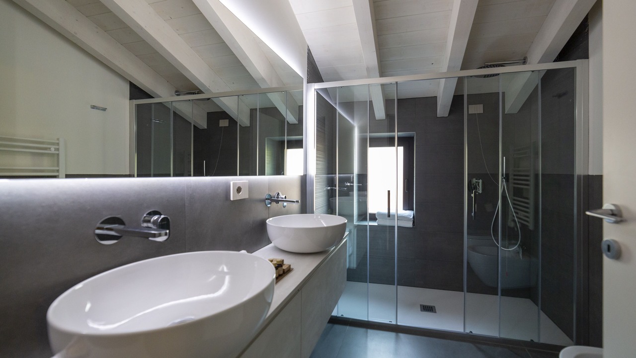 Photo of Bathroom in Como