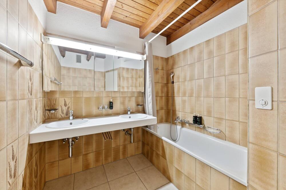 Photo of Bathroom in Hirslanden