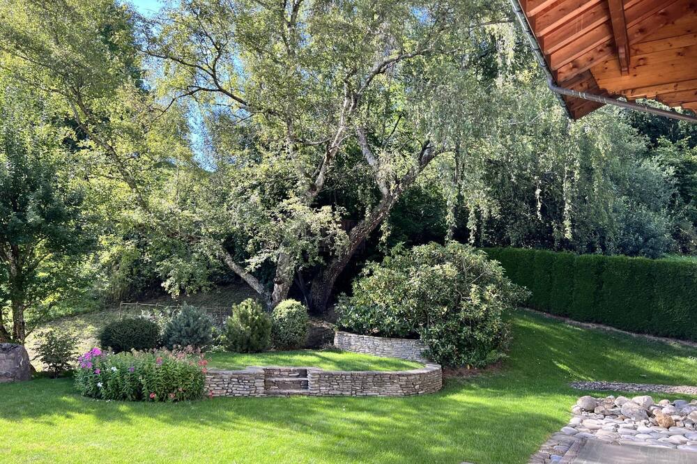 Photo of Outdoor in Rougemont