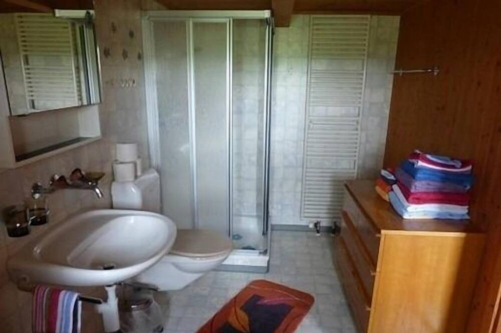 Photo of Bathroom in Hemberg