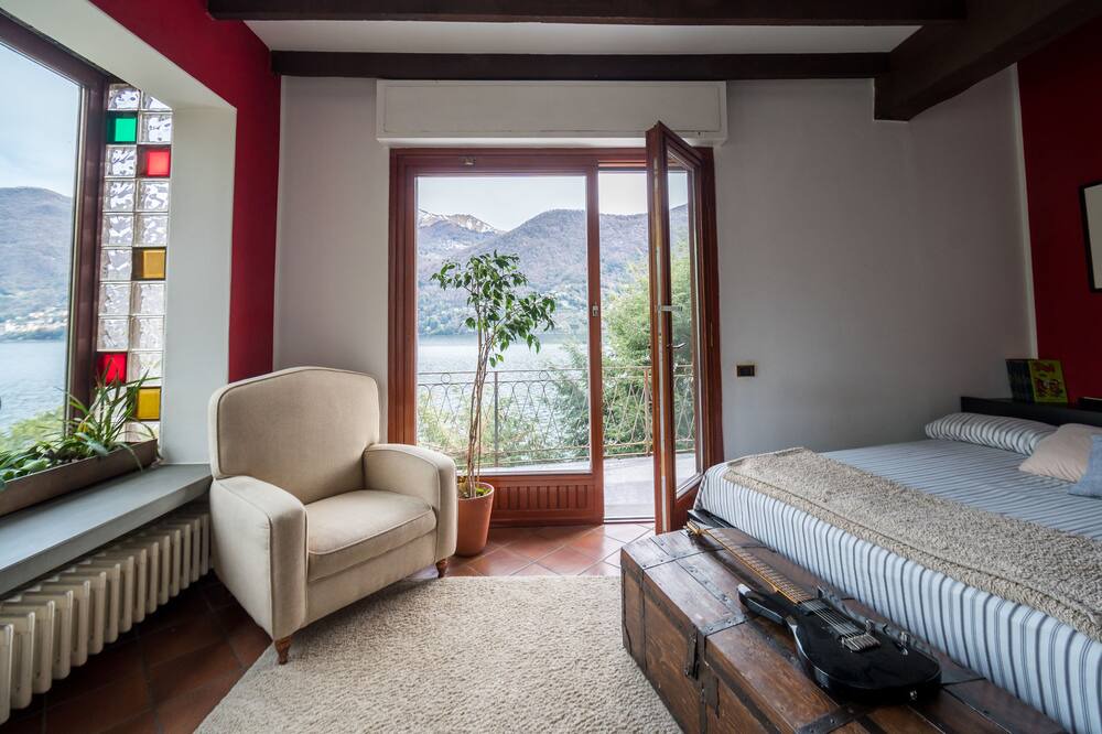 Photo of Bedroom in Brienno
