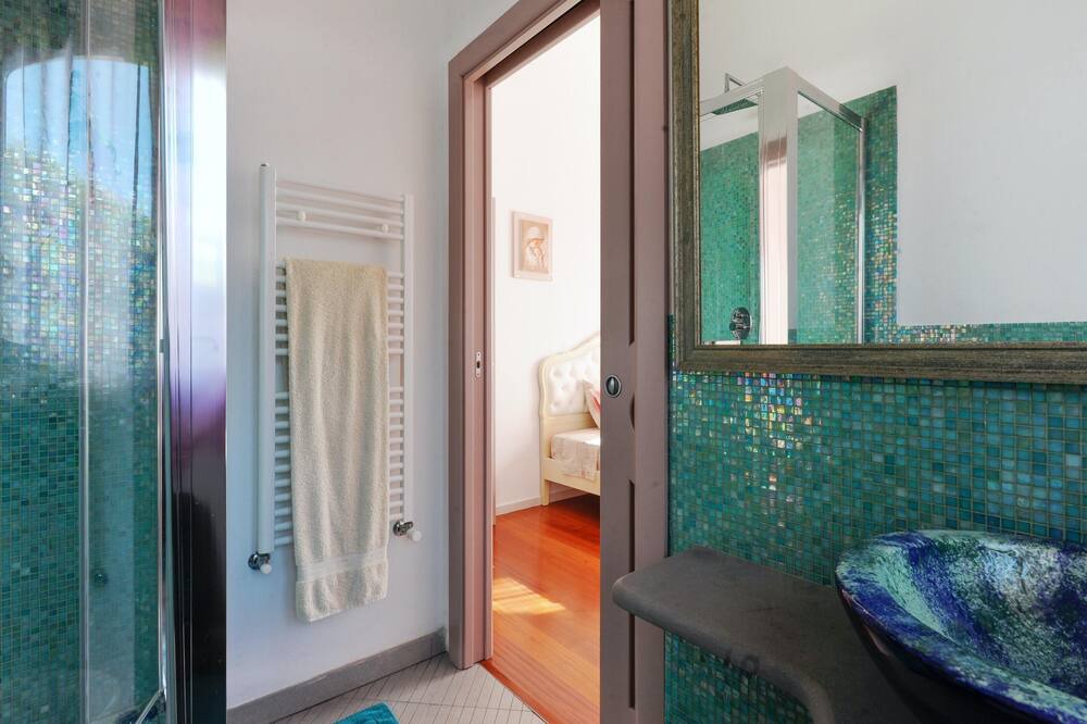 Photo of Bathroom in Castellaccio