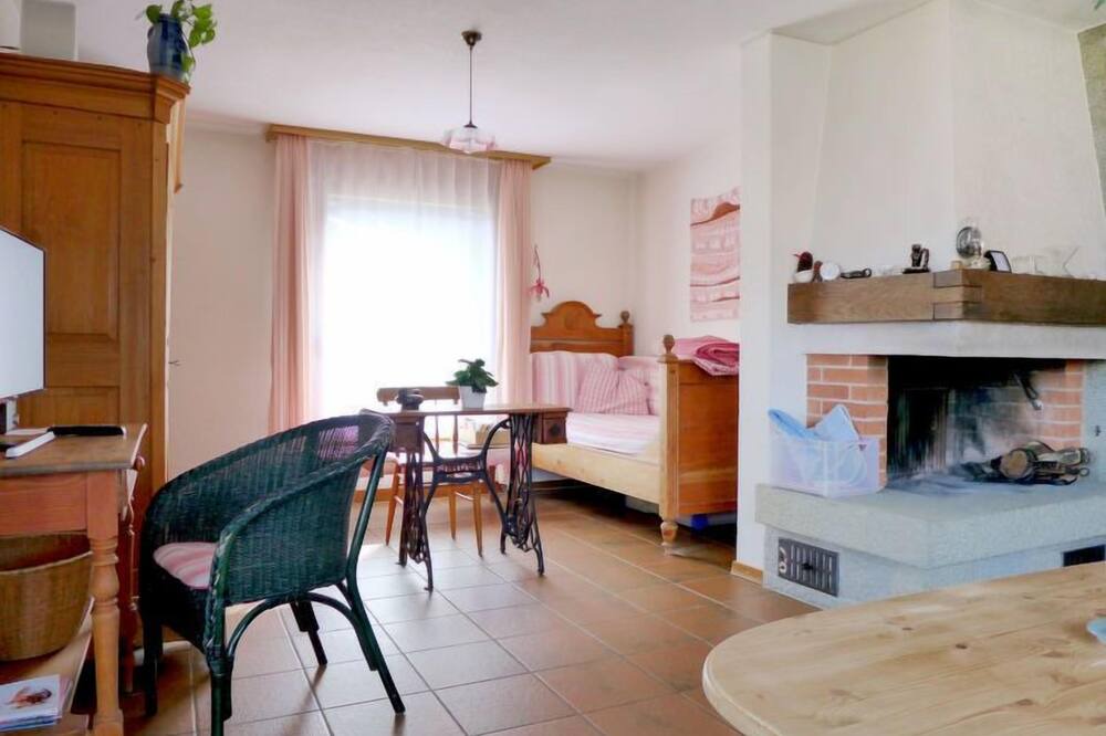 Photo of Livingroom in Spiez