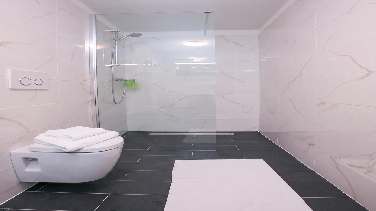 Photo of Bathroom in Menaggio