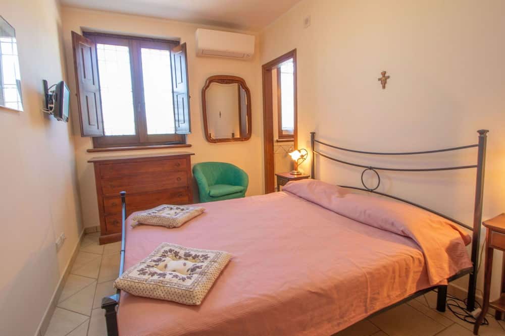 Photo of Bedroom in Massa Martana