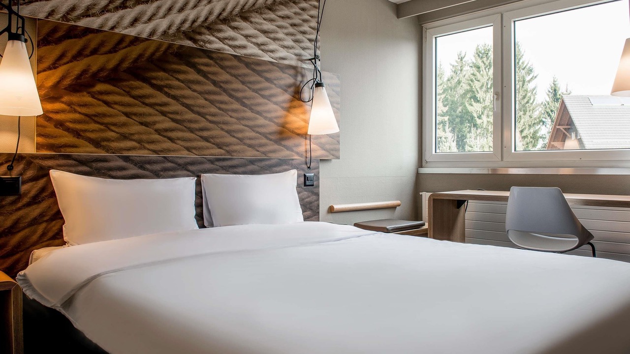 Photo of Bedroom in Horgen District
