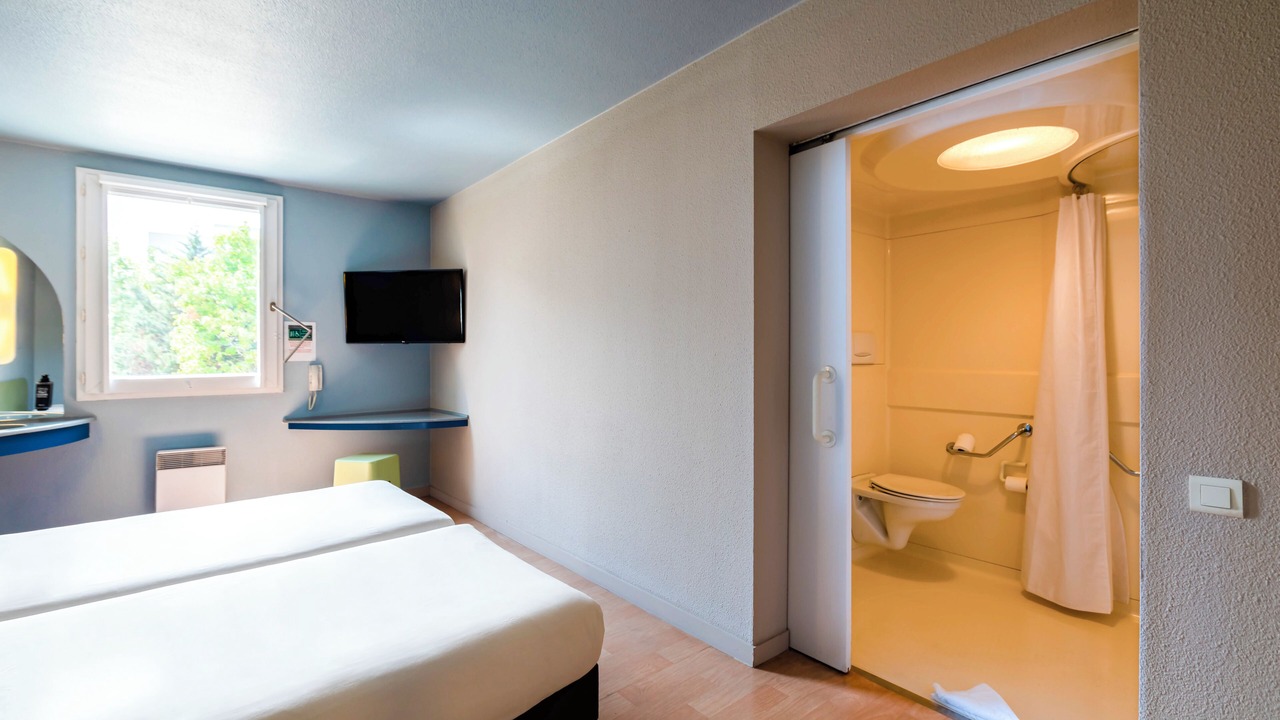 Photo of Bedroom in Pratteln