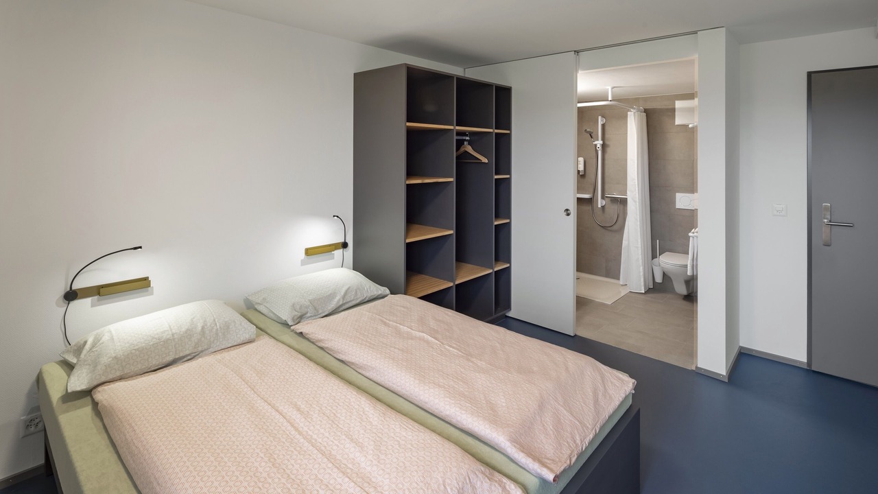 Photo of Bedroom in Jona