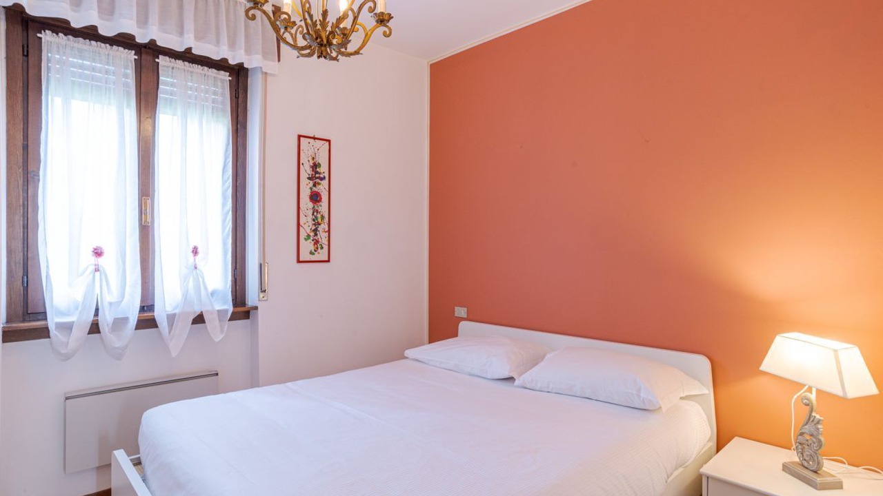 Photo of Bedroom in Menaggio