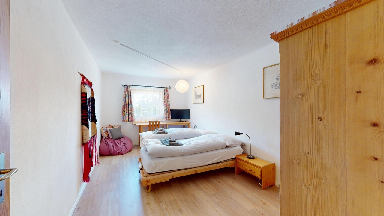 Photo of Bedroom in Samedan