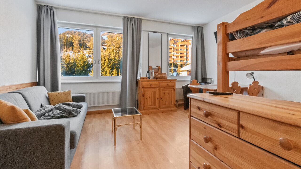 Photo of Livingroom in Lens
