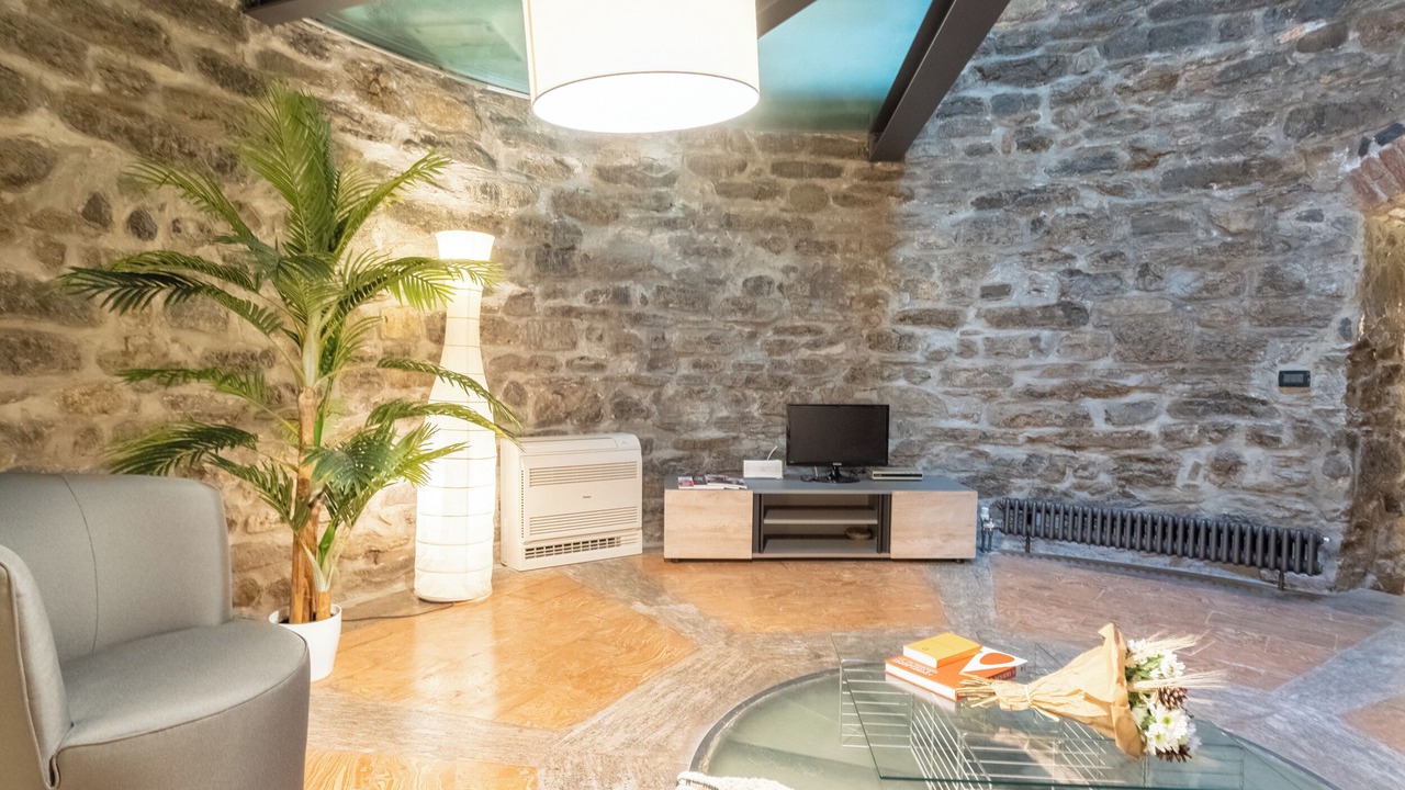Photo of Others in Como City Centre