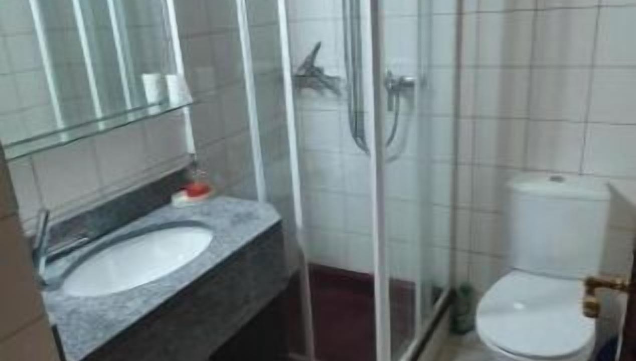 Photo of Bathroom in Jenins