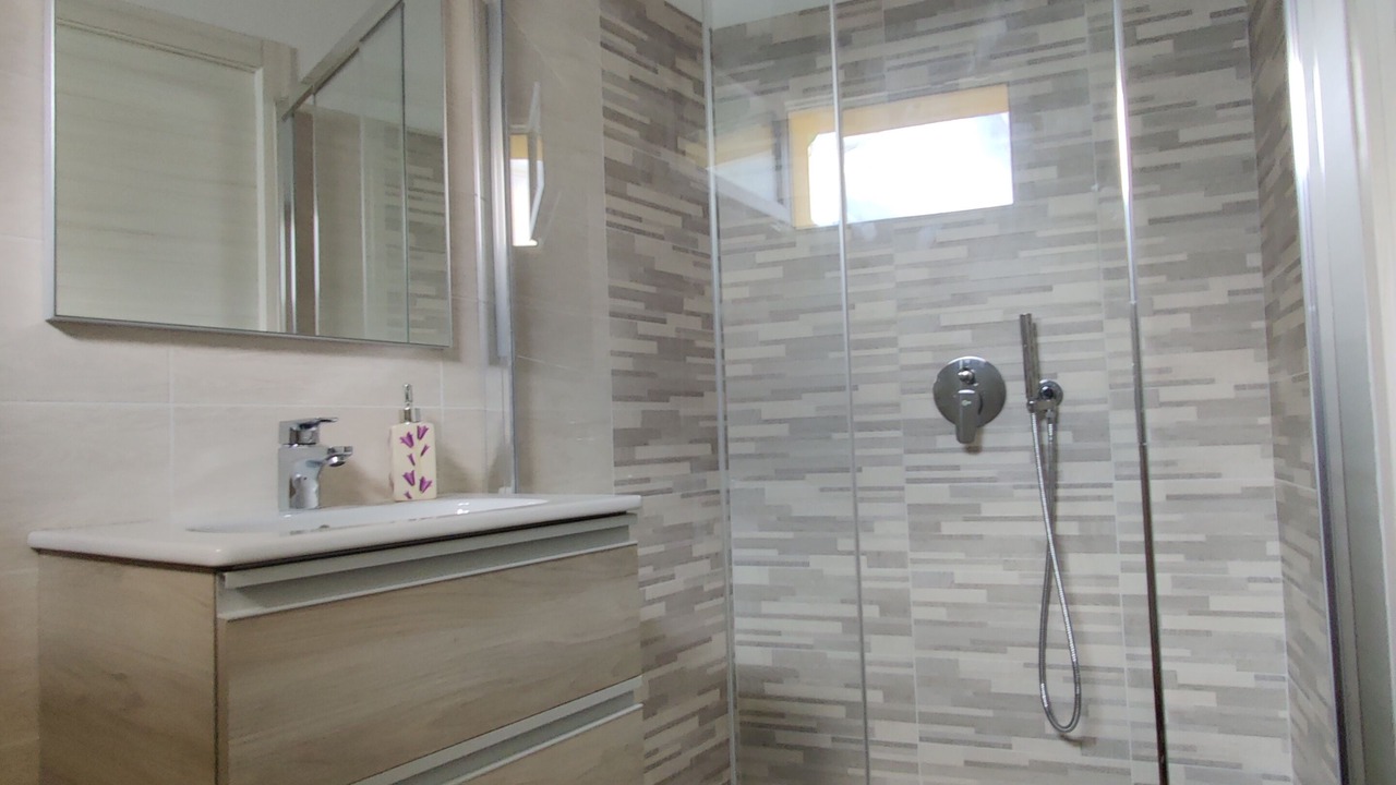 Photo of Bathroom in Lierna