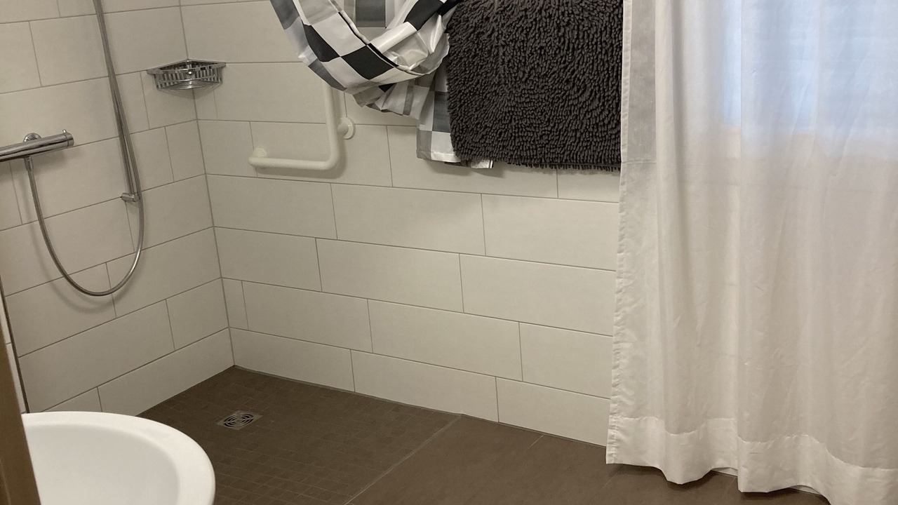Photo of Bathroom in Mandach