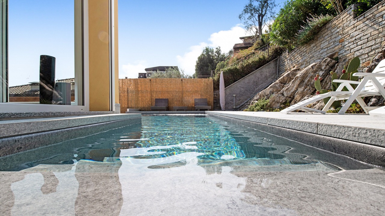 Photo of Outdoor in Colonno