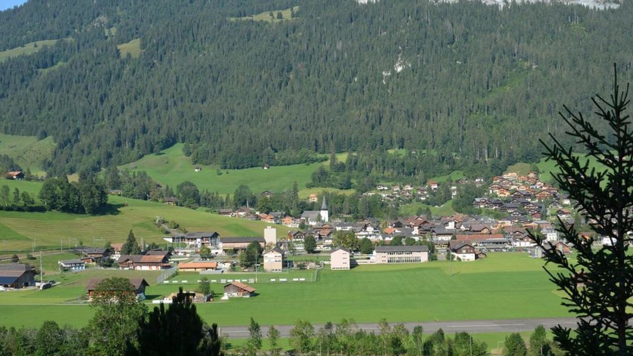 Photo of Others in Zweisimmen