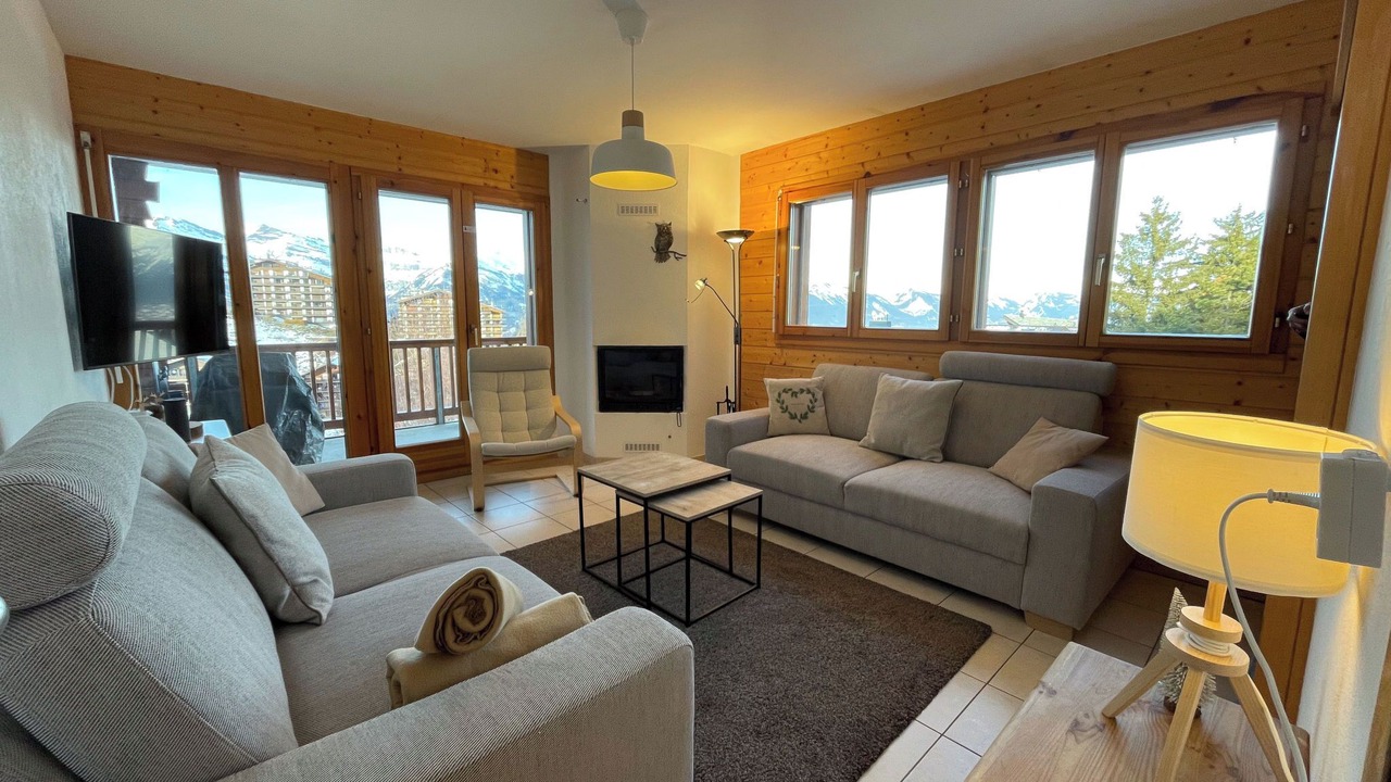 Photo of Livingroom in Saint-Pierre-de-Clages