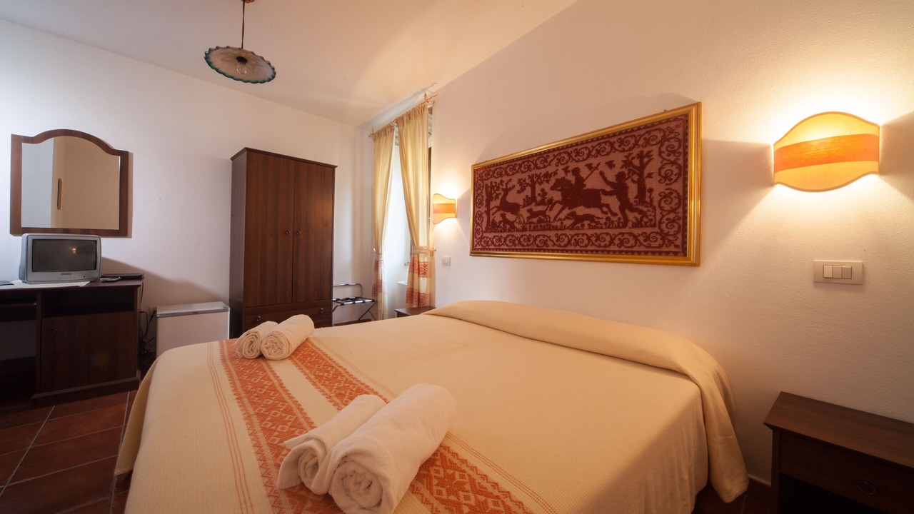 Photo of Bedroom in Villanova Monteleone