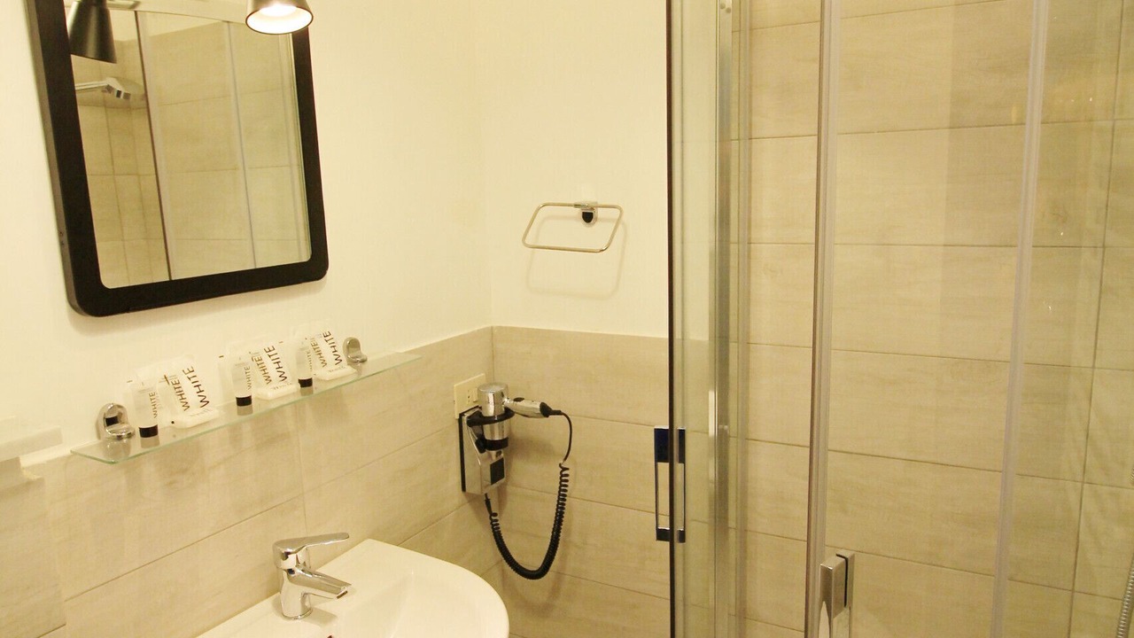 Photo of Bathroom in Celio