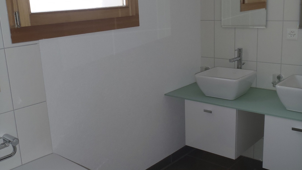 Photo of Bathroom in Vex