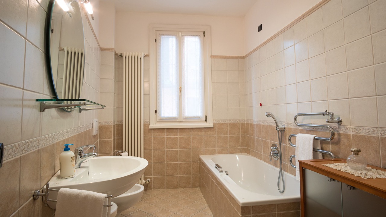 Photo of Bathroom in Bellagio