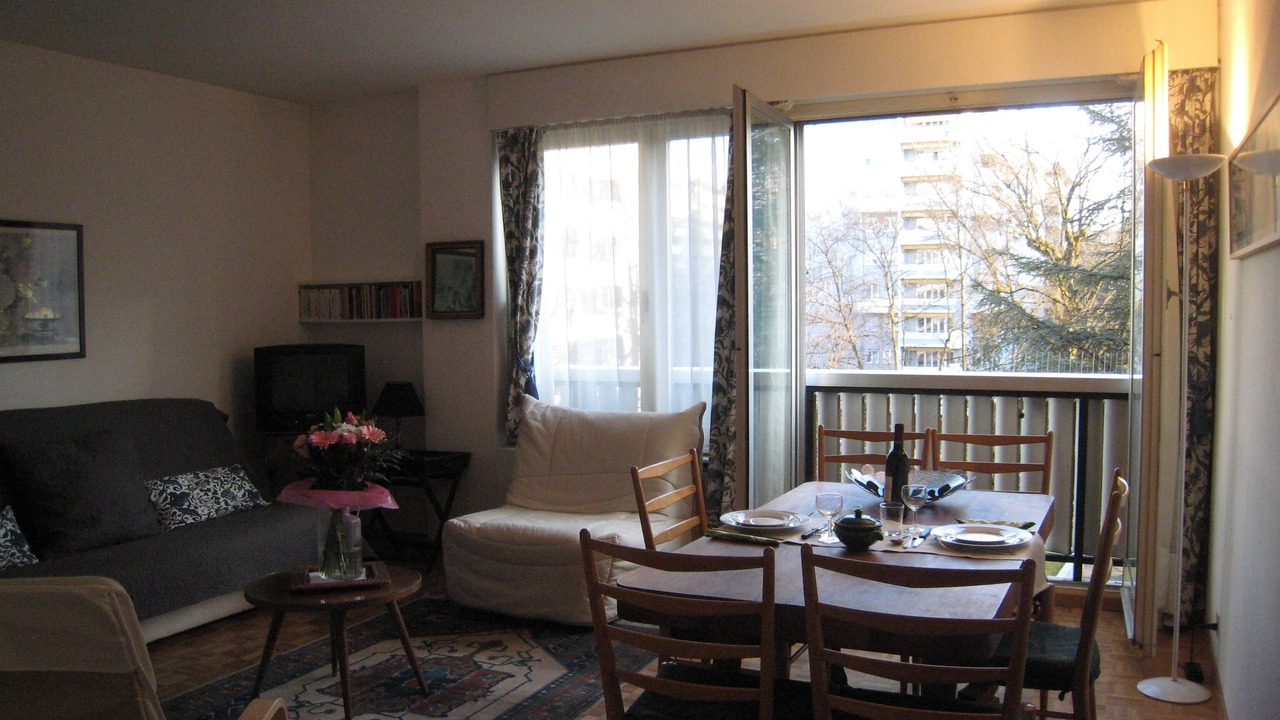 Photo of Livingroom in Tour-de-Champel