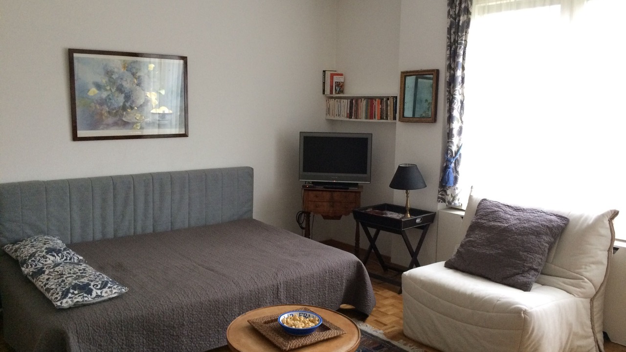 Photo of Bedroom in Tour-de-Champel