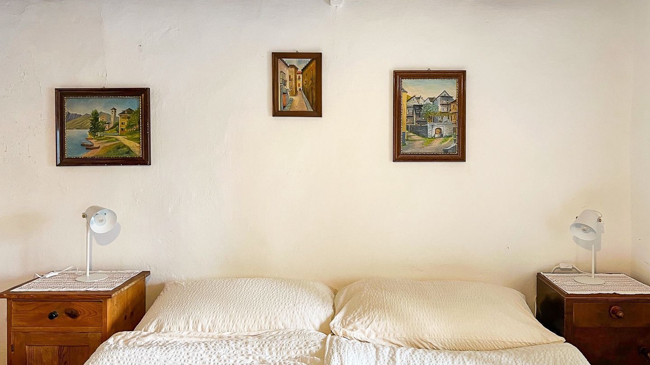 Photo of Bedroom in Brione sopra Minusio