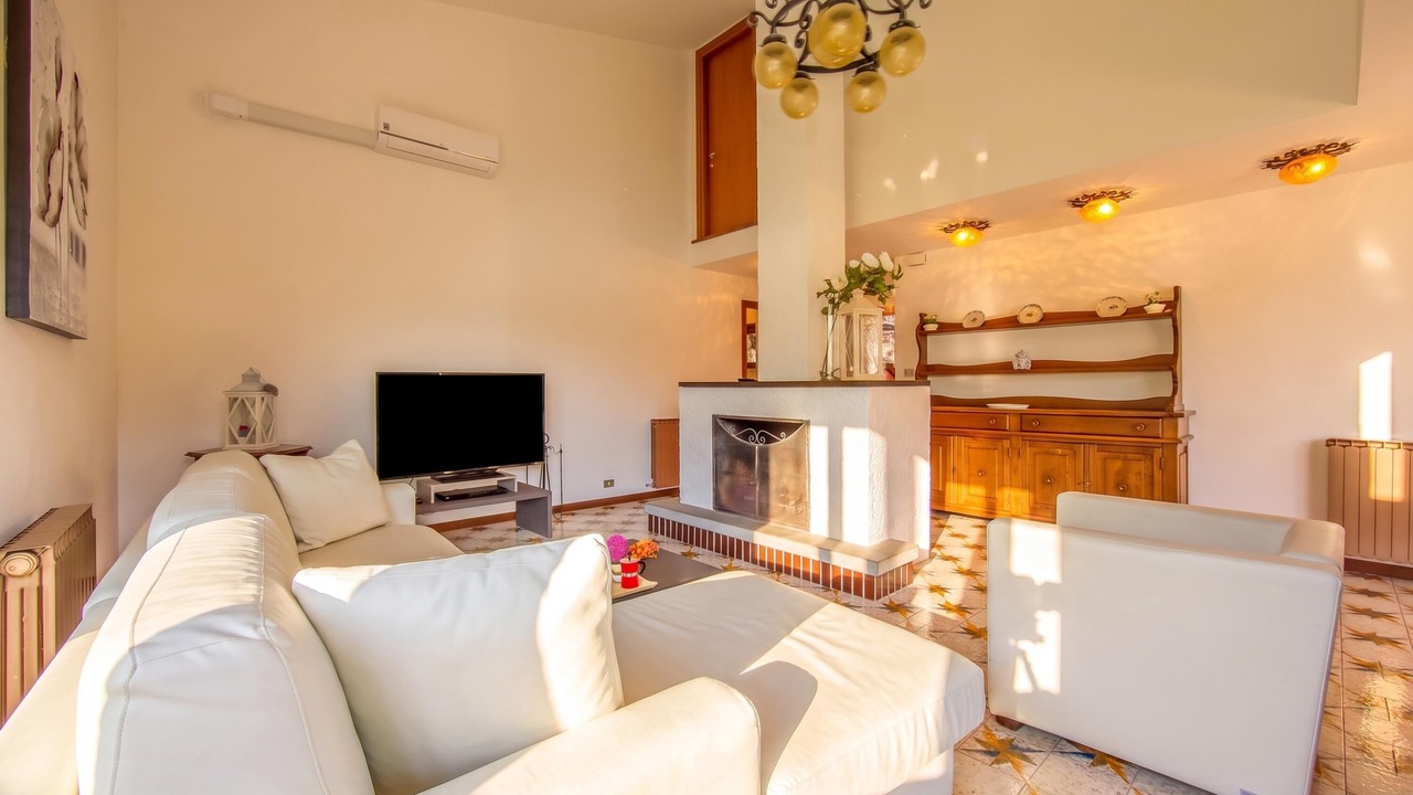 Photo of Livingroom in Nesso