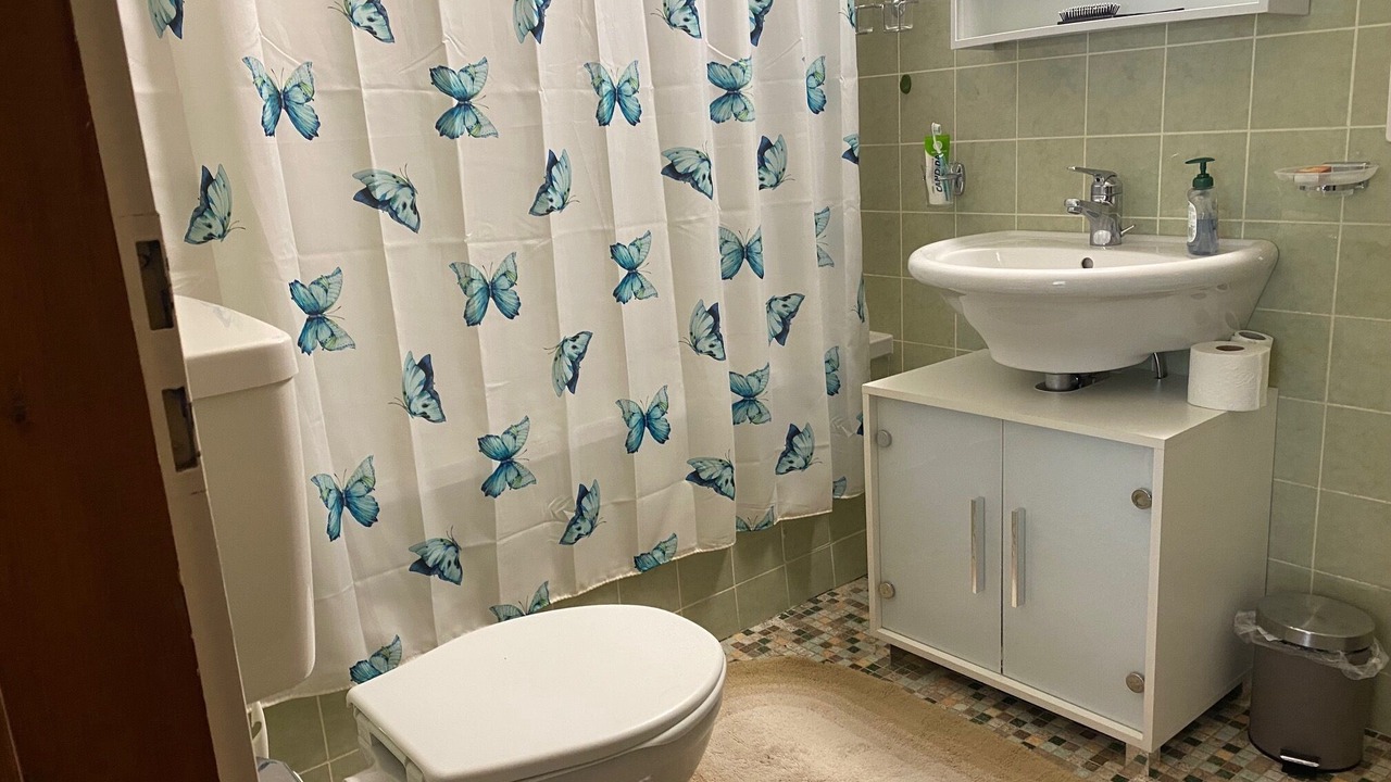 Photo of Bathroom in Saint-Luc